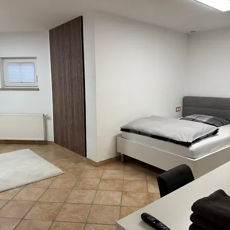 Pansiyon Moderne Monteurwohnung Mit Terrasse 